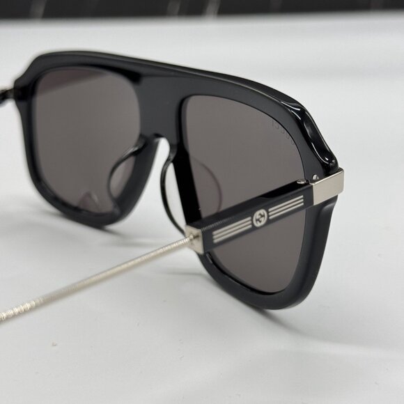 NEW GG1309S 005 UNISEX BLACK SILVER SHIELD SUNGLASSES GUCCI - Picture 8 of 13